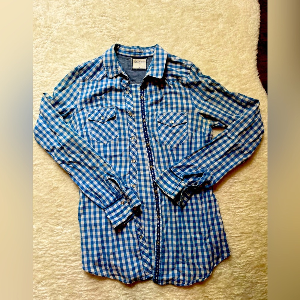 Blue white plaid M size shirt